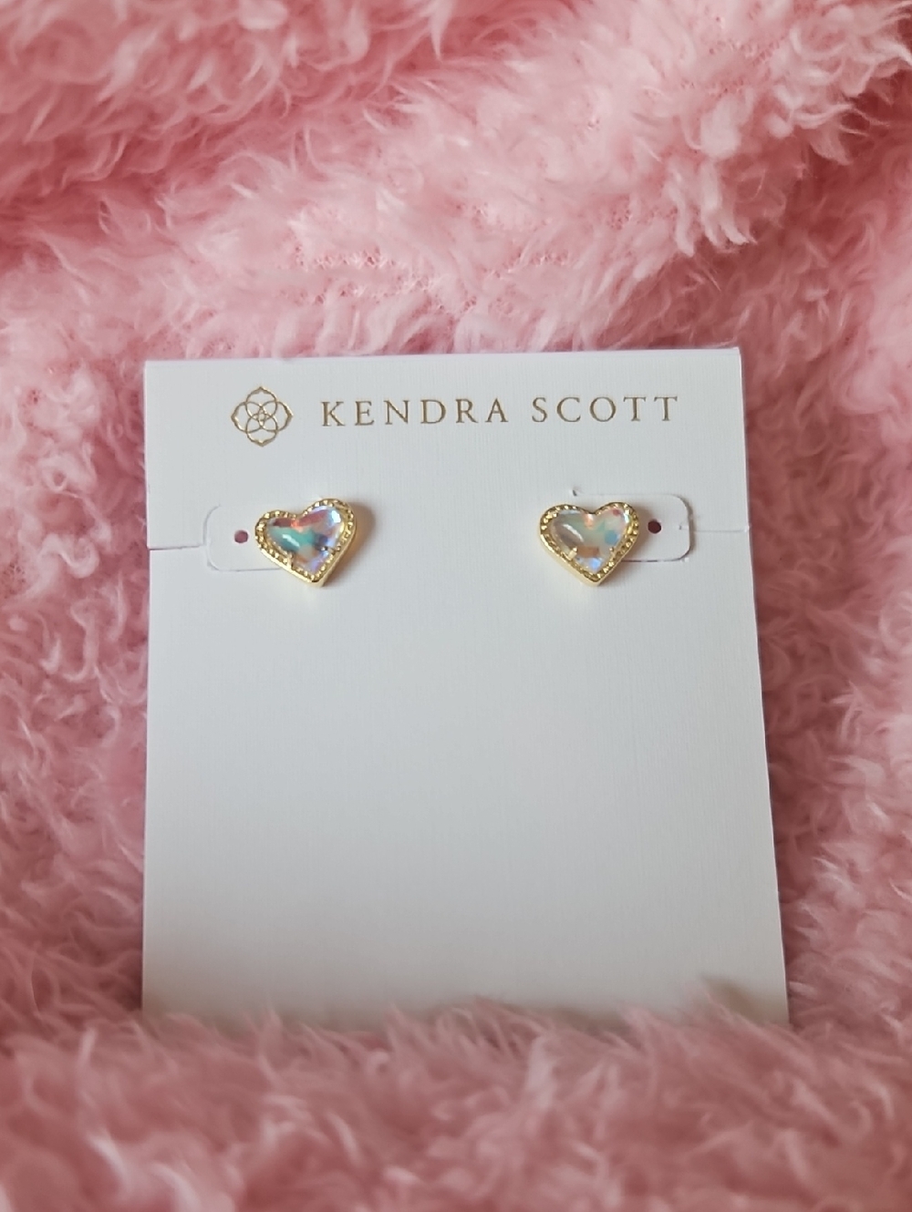 Kendra Scott Iridescent Heart Stud Earrings in Gold
